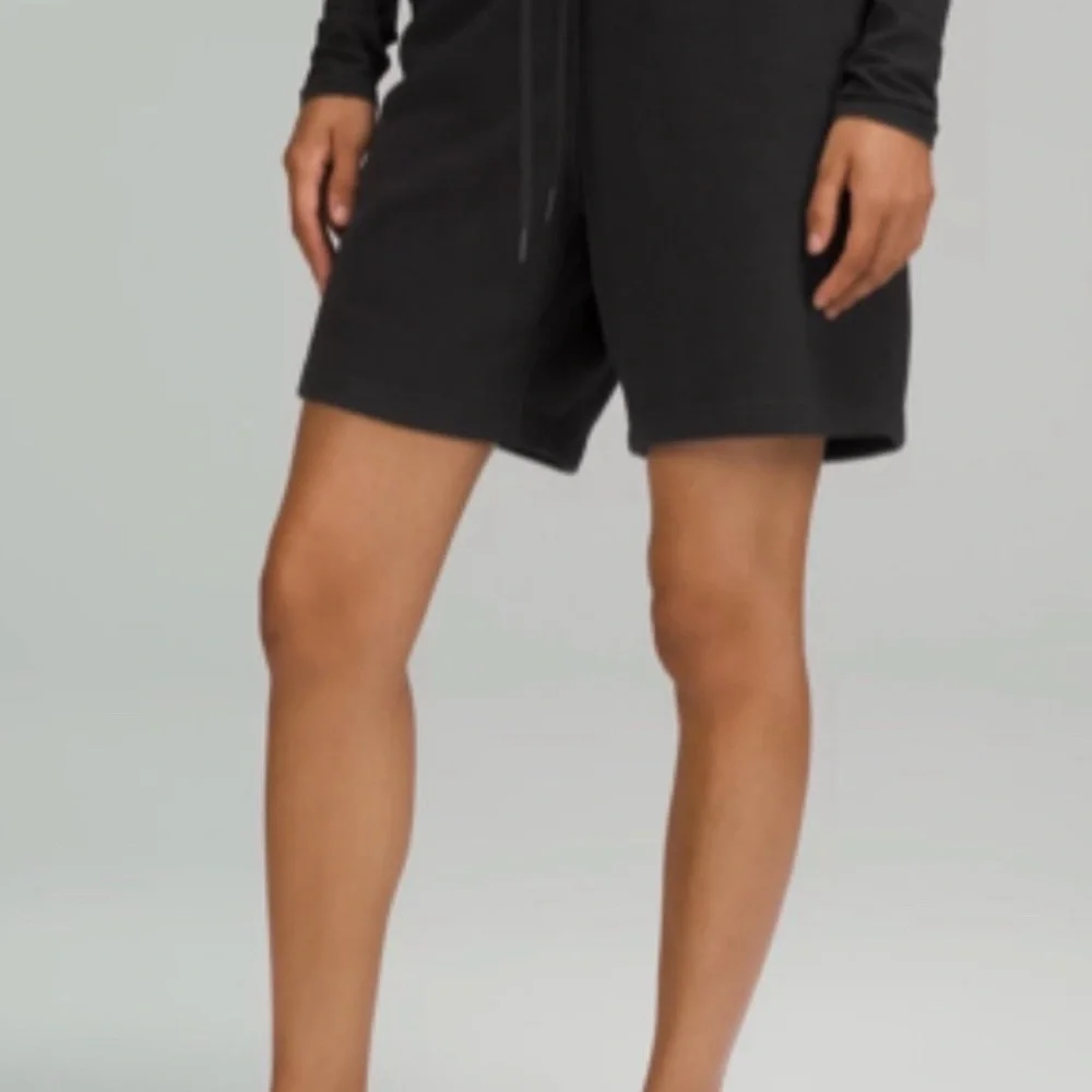 Lululemon Athletica Loungeful 7” High Rise Short - Picture 2 of 8